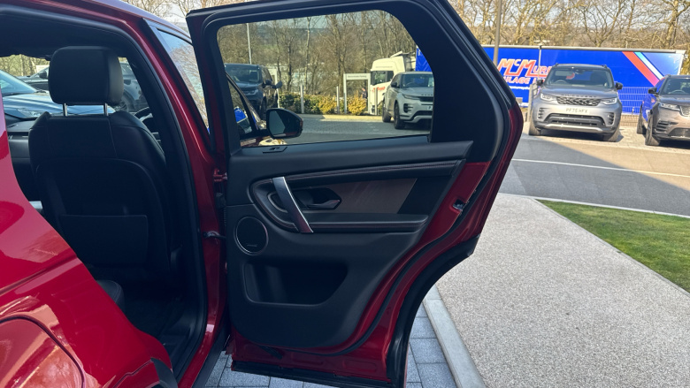 Land Rover Discovery Sport 2.0 D240 R-Dynamic HSE 5dr Auto Diesel Station Wagon